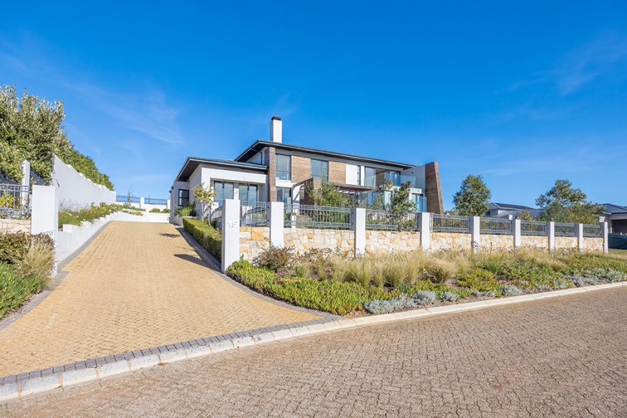 4 Bedroom Property for Sale in Clara Anna Fontein Western Cape